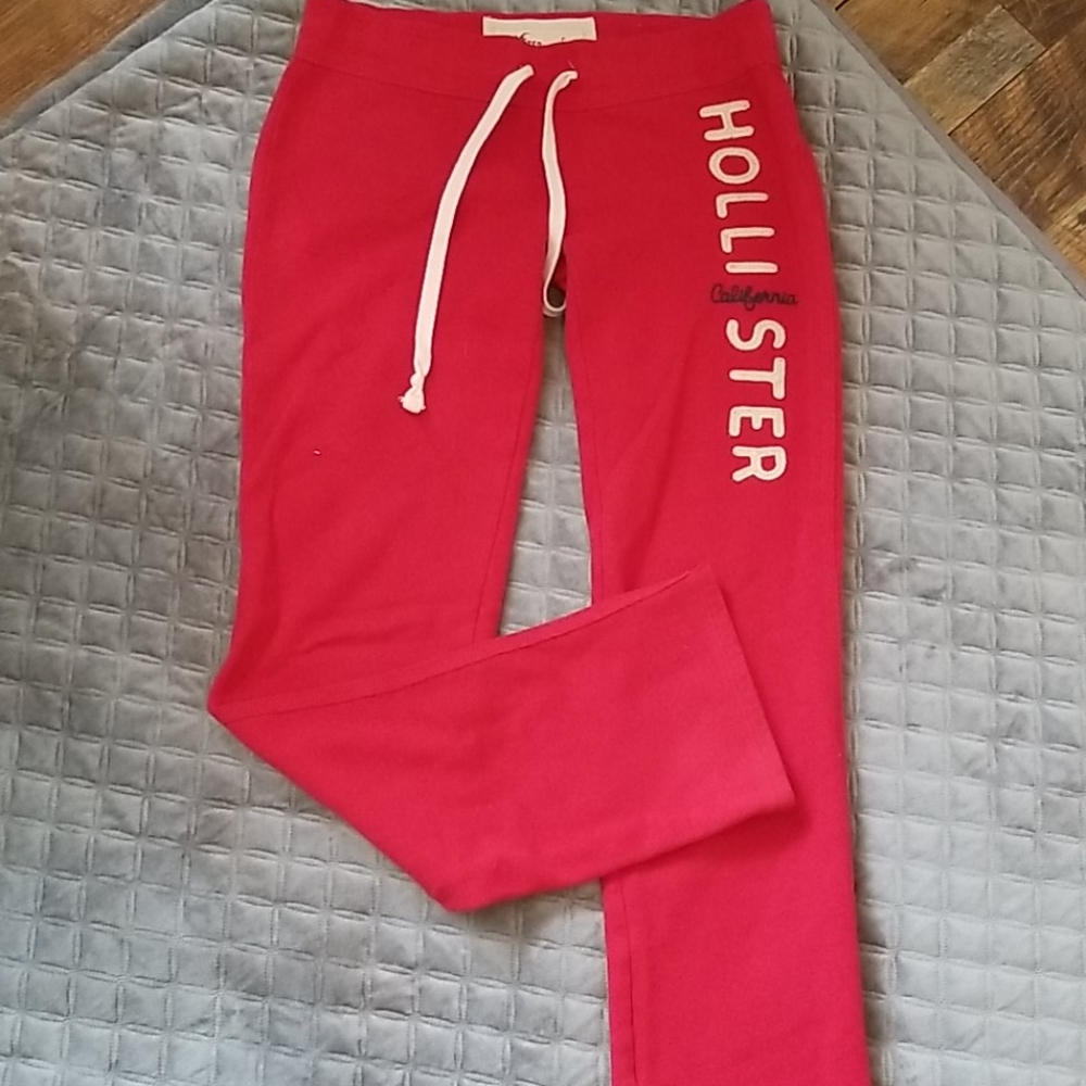 Small Hollister sweatpants